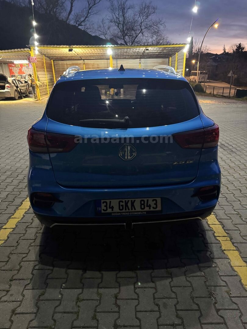 ACiLLL SATILIK Sahibinden MG ZS EV Luxury 2022 Model 29000 km Mavi 2