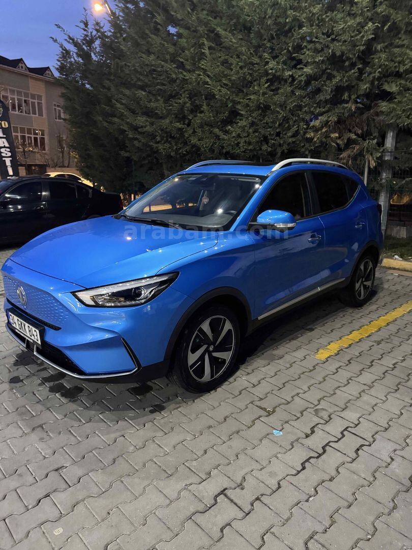 ACiLLL SATILIK Sahibinden MG ZS EV Luxury 2022 Model 29000 km Mavi 1