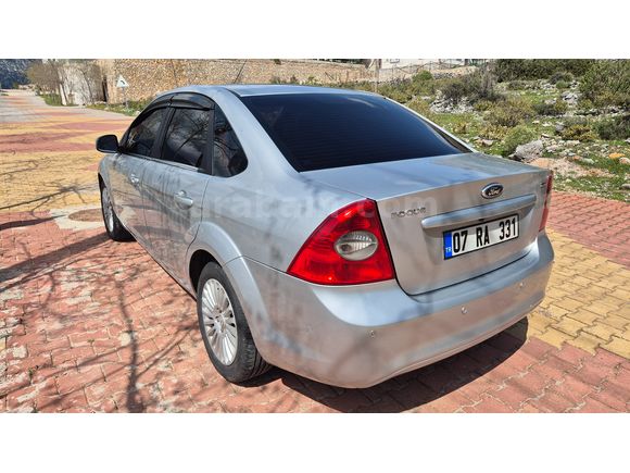 Sahibinden Ford Focus 1.6 TDCi Titanium 2011 Model Antalya