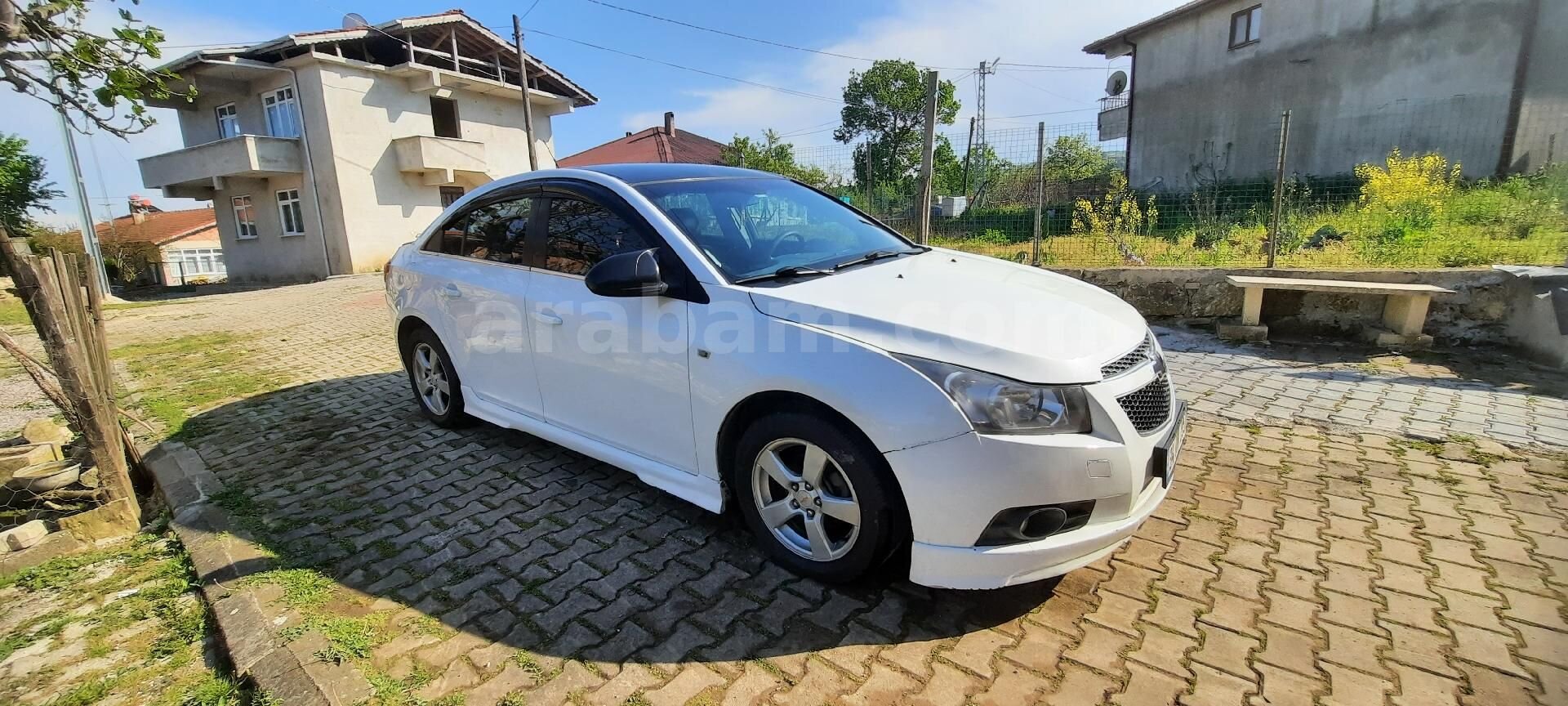 Chevrolet Cruze 1.6 LS Plus 2010 Model Otomatik 2