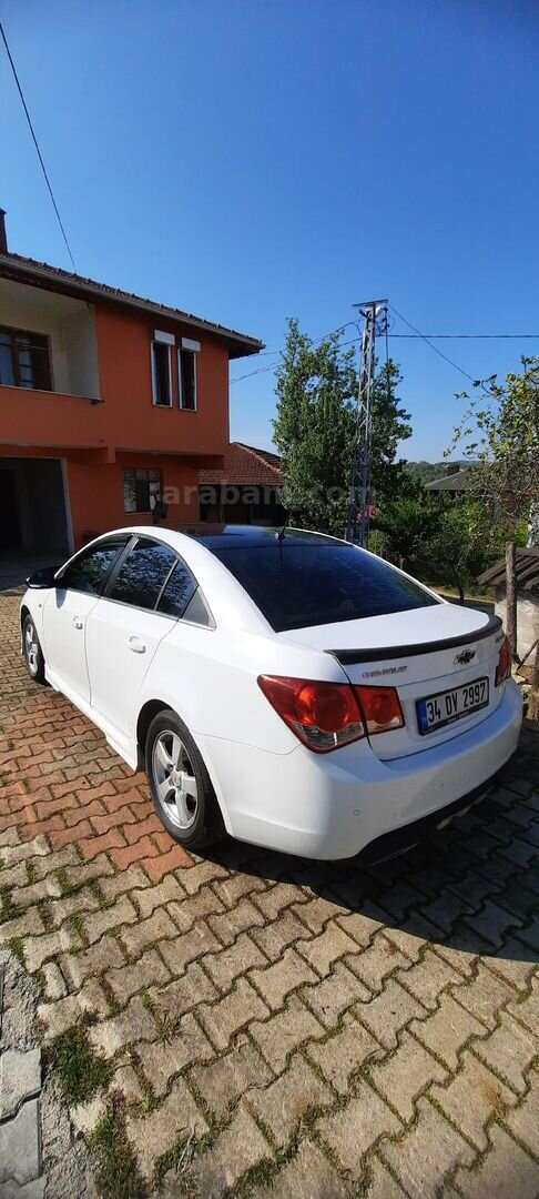 Chevrolet Cruze 1.6 LS Plus 2010 Model Otomatik 4