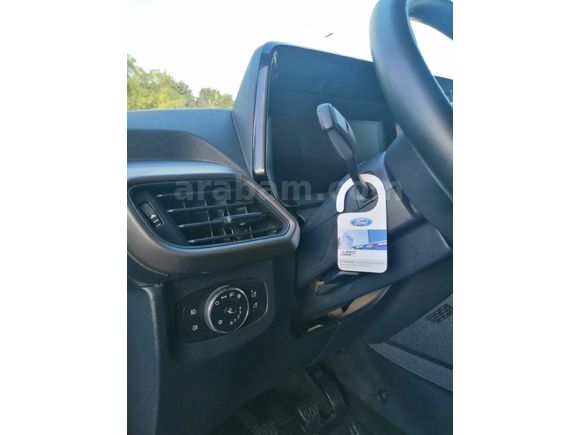 İlk Sahibinden Ford Tourneo Courier 1.0 EcoBoost Deluxe 2024 Model