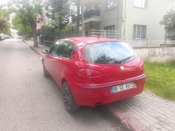 Sahibinden Alfa Romeo 147 1.6 TS Distinctive 2004 Model