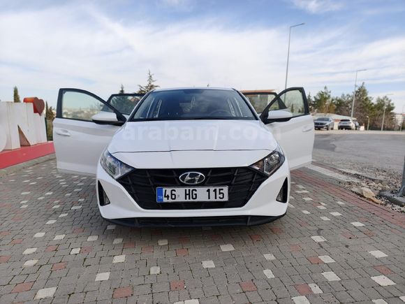 Acilll satılık Sahibinden Hyundai i20 1.4 MPI Jump 2021 Model  68.000 km Beyaz