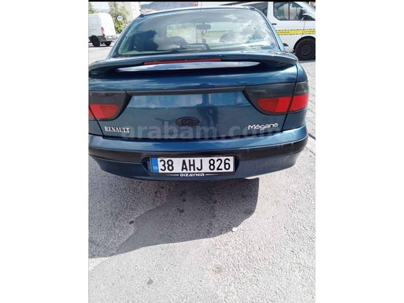 Sahibinden Renault Megane 2.0 RXE 1998 Model