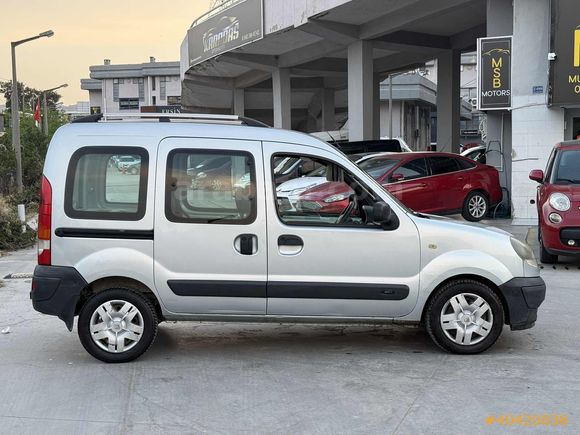 KLİMALI KOMPLE SIFIR MOTOR ÇİFT SÜRGÜLÜ TERTEMİZ KANGOO