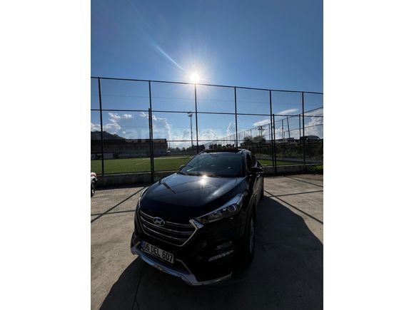 Sahibinden Hyundai Tucson 1.6 GDi Elite 2017 Model Rize 98.500 km Siyah