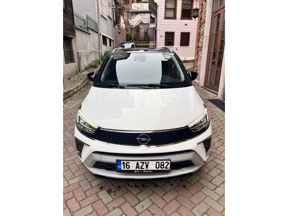 2023 ÇIKIŞLI OPEL CROSLAND EDİTİON DÜŞÜK KM ÖZEL ÇİFT RENK 