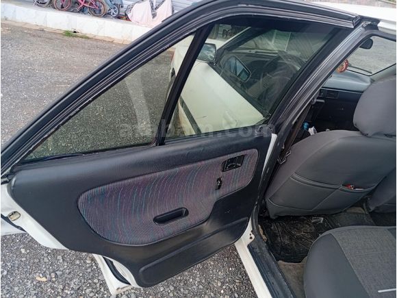 Fiyat düştü 1haftalık Mazda 323 1.6 GLX 1992 Model
