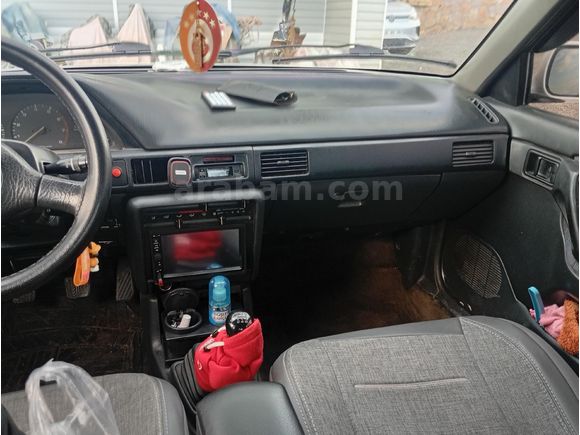 Fiyat düştü 1haftalık Mazda 323 1.6 GLX 1992 Model