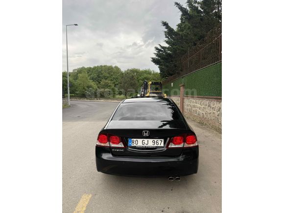 Sahibinden Honda Civic 1.6 Elegance 2011 Model  210.000 km Siyah