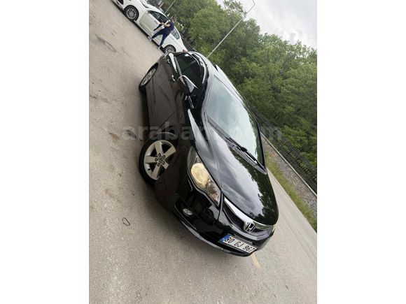 Sahibinden Honda Civic 1.6 Elegance 2011 Model  210.000 km Siyah