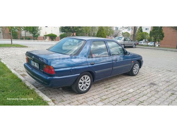Sahibinden Ford Escort 1.6 CLX 1996 Model
