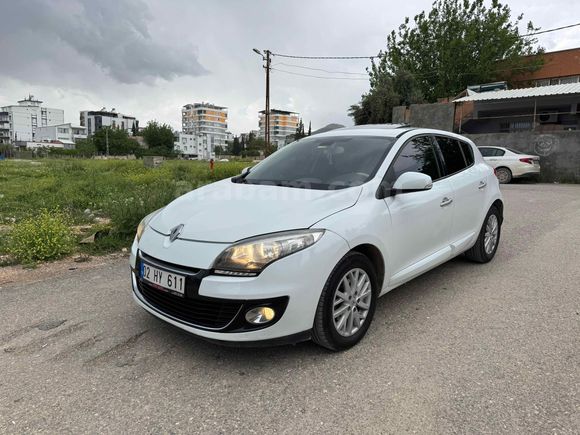 Sahibinden Renault Megane 1.6 Privilege 2012 Model Adıyaman