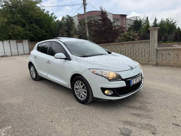 Sahibinden Renault Megane 1.6 Privilege 2012 Model Adıyaman