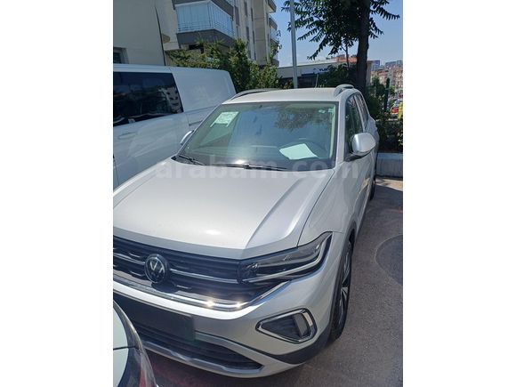 Sahibinden Volkswagen T-Cross 1.0 TSI Style 2025 Model 