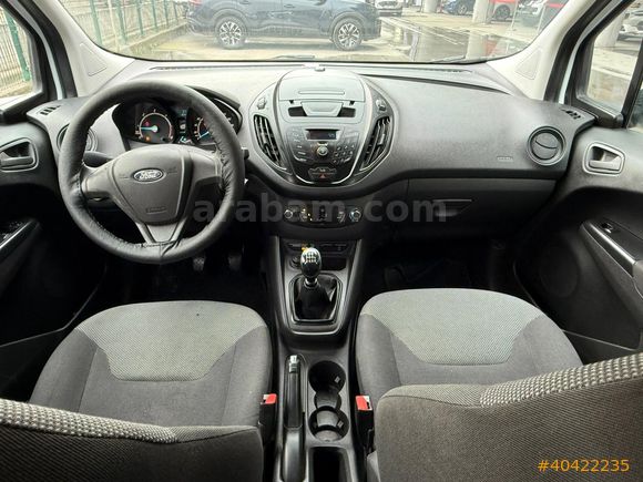 İdeal'den Ford Tourneo Courier Journey 1.5 TDCI Trend