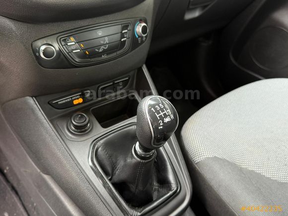 İdeal'den Ford Tourneo Courier Journey 1.5 TDCI Trend