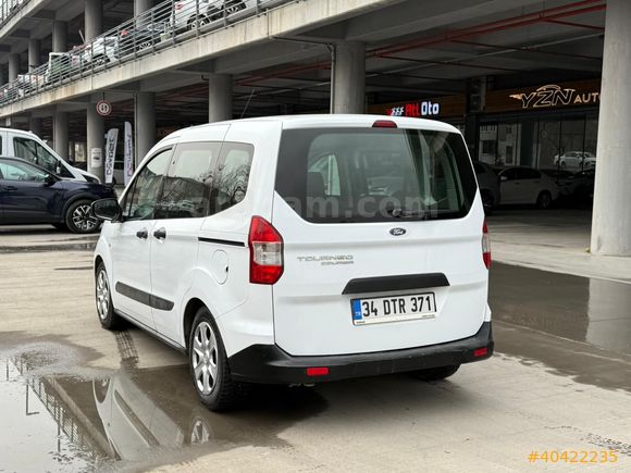 İdeal'den Ford Tourneo Courier Journey 1.5 TDCI Trend