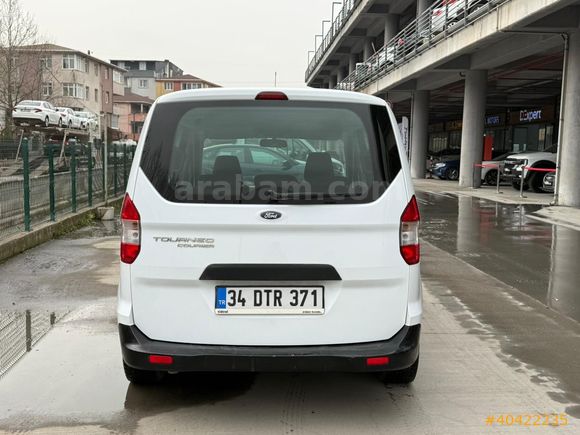 İdeal'den Ford Tourneo Courier Journey 1.5 TDCI Trend
