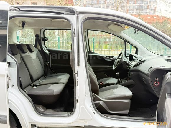 İdeal'den Ford Tourneo Courier Journey 1.5 TDCI Trend