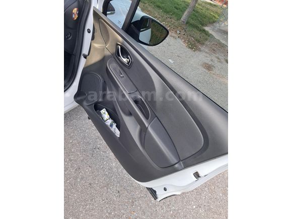 Sahibinden Renault Clio 1.2 Joy 2014 Model