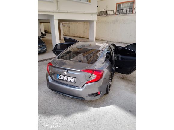 Sahibinden Honda Civic 1.6i VTEC Elegance 2016 Model