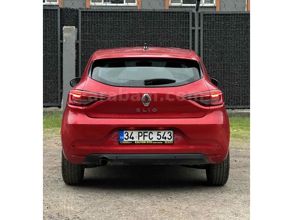 Sahibinden Renault Clio 1.0 TCe Joy 2023 Model 