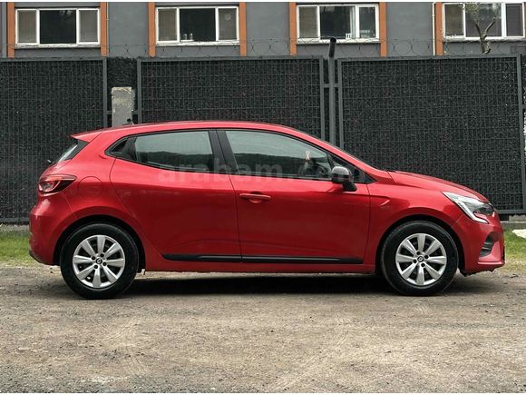 Sahibinden Renault Clio 1.0 TCe Joy 2023 Model 