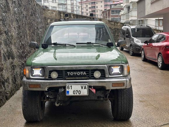 Sahibinden Toyota Hilux 2.8 D 1991 Model Trabzon