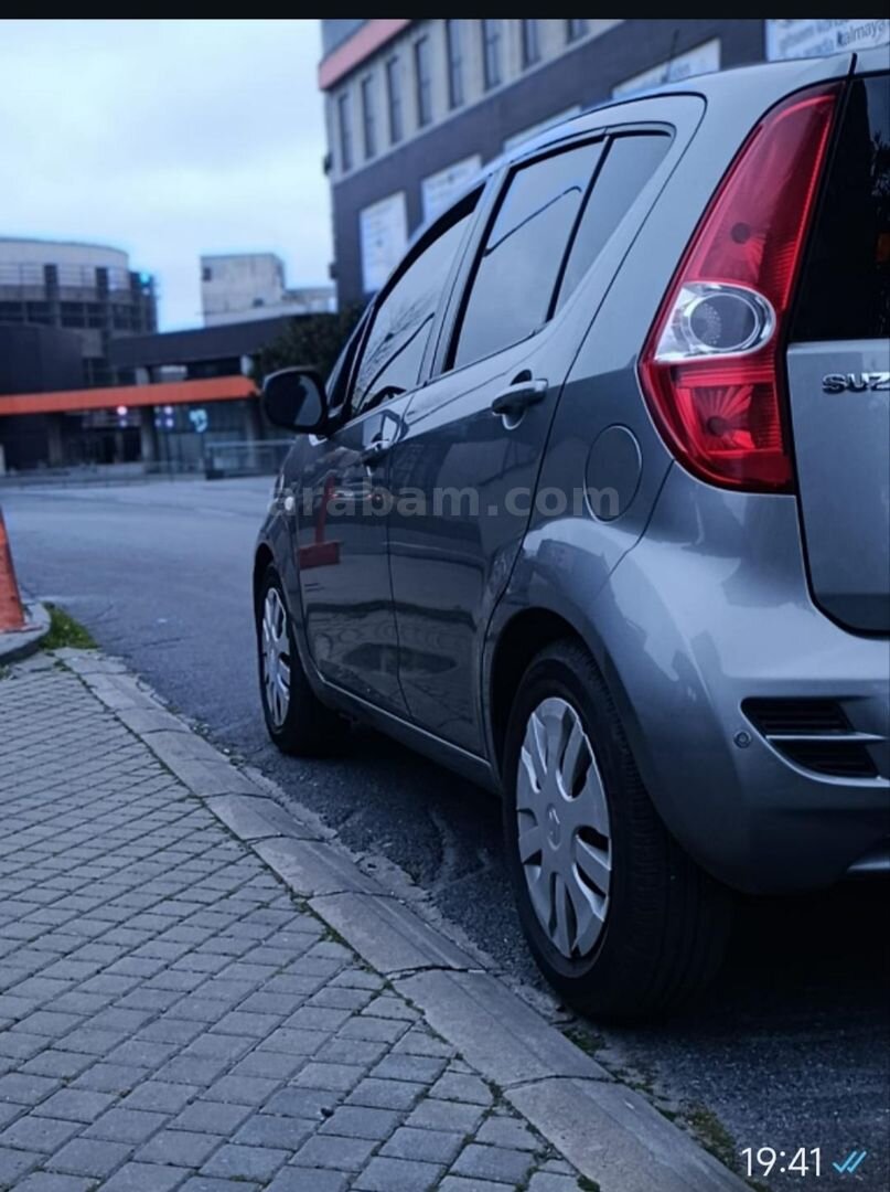 Sahibinden Suzuki Splash 1.2 GLS 2012 Model İstanbul 114.000 km Gri 3