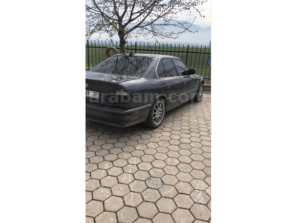 Sahibinden BMW 5 Serisi 520i 1992 Model 