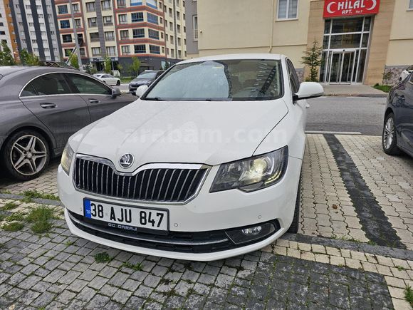 Sahibinden Skoda SuperB 1.6 TDI Ambition 2014 Model Kayseri