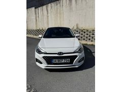 Sahibinden Hyundai i20 1.4 MPI Style 2018 Model 