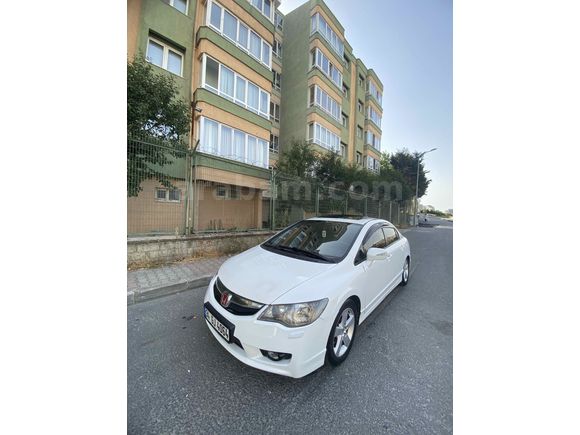 Sahibinden Honda Civic 1.6i VTEC Elegance 2011 Model 