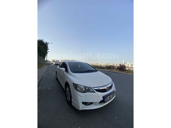 Sahibinden Honda Civic 1.6i VTEC Elegance 2011 Model 