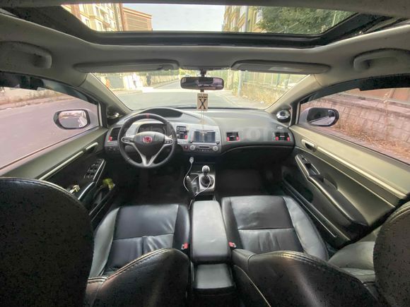 Sahibinden Honda Civic 1.6i VTEC Elegance 2011 Model 