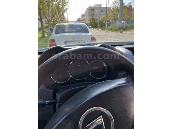 Sahibinden Dacia Duster 1.5 dCi Laureate 2015 Model 