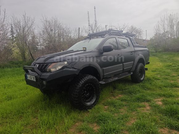 Sahibinden Mitsubishi L 200 4x4 Storm 2015 Model