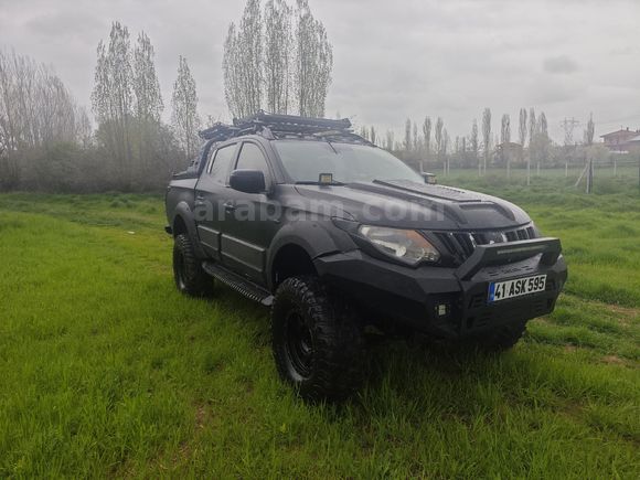 Sahibinden Mitsubishi L 200 4x4 Storm 2015 Model