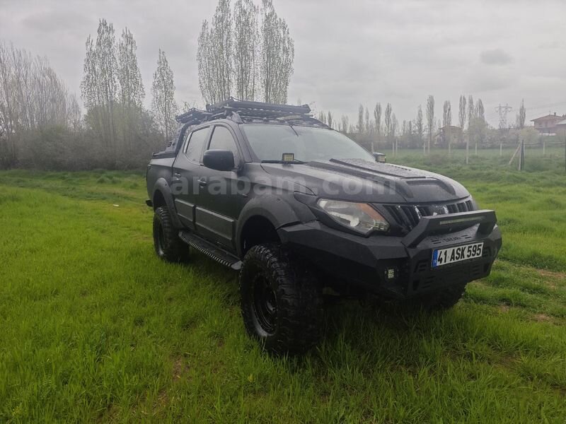Sahibinden Mitsubishi L 200 4x4 HİZLİ OLAN ALİRl 1