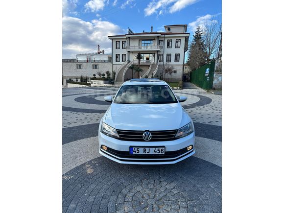HATASIZ-BOYASIZ ORJİNAL SANRUFLU JETTA 1.2 BluemotionComfortlıne