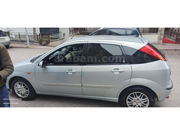 Sahibinden Ford Focus 1.6 Ghia 2004 Model