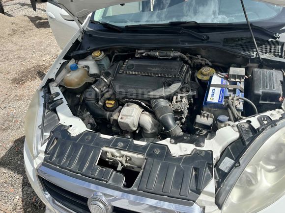 Galeriden Fiat Linea 1.3 Multijet Pop 2014 Model Karabük