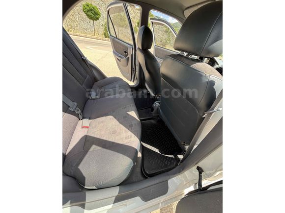 Sahibinden Hyundai Accent 1.3 Admire 2004 Model 