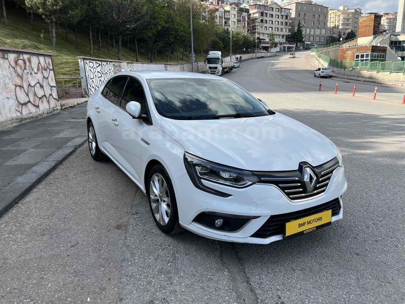 Galeriden Renault Megane 1.5 dCi Icon 2019 Model Ankara 227.000 km Beyaz