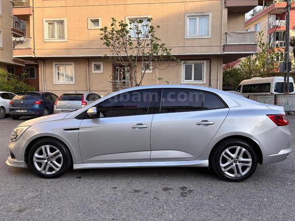 Sahibinden Renault Megane 1.6 Joy 2018 Model
