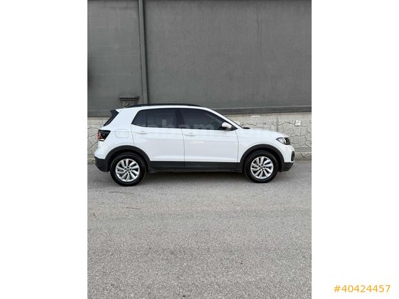 2023 MODEL HATASIZ BOYASIZ DÜŞÜK KM SERVİS BAKIMLI T-CROSS