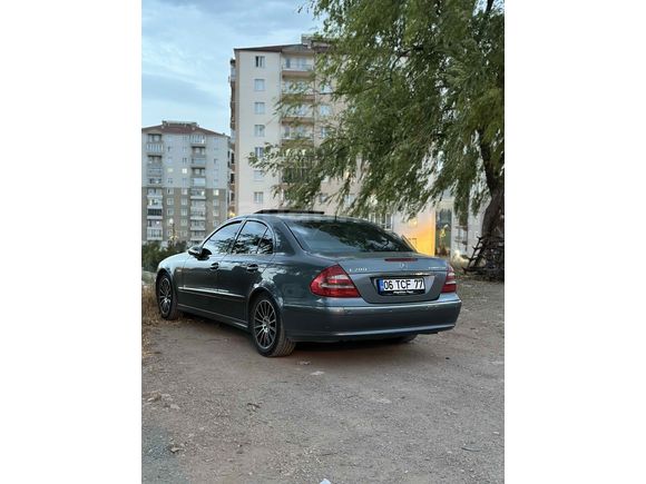 Sahibinden Mercedes - Benz E 200 Kompressor Avantgarde 2006 Model  403.000 km Mavi