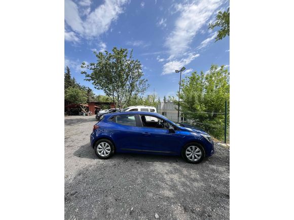 Boyasız-Değişensiz Renault Clio 1.0 TCe Joy 2023 Model   